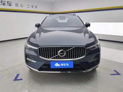 Volvo XC60 2024 B5 AWD Plus Luxury - ფოტო 2