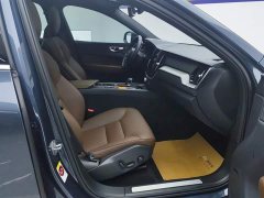 Volvo XC60 2024 B5 AWD Plus Luxury - ფოტო 8