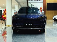AITO M9 Extended Range Ultra 42kWh 6-Seater - ფოტო 2