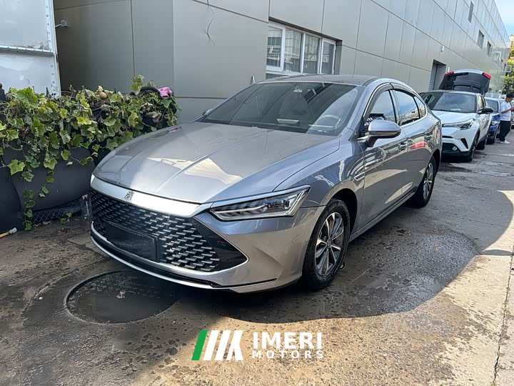 BYD Qin PLUS Champion Edition DM-i 55KM Leading - ავტომობილი ჩინეთიდან