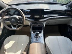 BYD Qin PLUS Champion Edition DM-i 55KM Leading - ფოტო 8