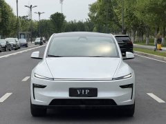 Tesla Model Y Rear-Wheel Drive - ფოტო 2