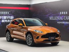 Aston Martin DBX 3.0T Straight-Six - ფოტო 1