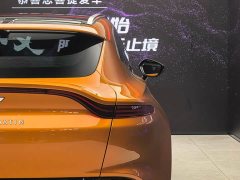 Aston Martin DBX 3.0T Straight-Six - ფოტო 17