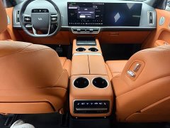 Li Auto L9 2024 Pro - ფოტო 14