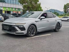 Hyundai Sonata 1.5T Pro - ფოტო 1