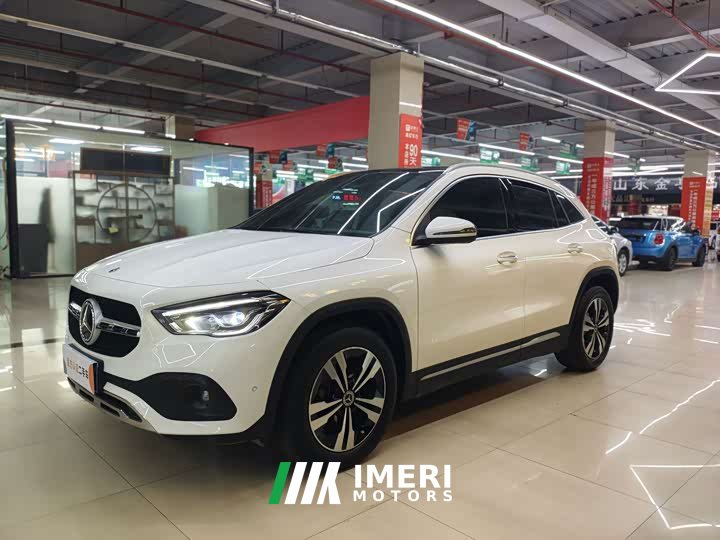 Mercedes-Benz GLA 2022 GLA 200 - ავტომობილი ჩინეთიდან