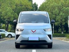 Wuling Yangguang 400km Passenger Vehicle Comfort Edition - photo 2