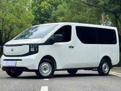 Changan Kaicheng V919 2025 Honor Edition Golden Shield 50kWh Short wheelbase low roof Elite Edition 6-seater - ფოტო 1