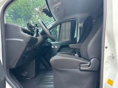 Changan Kaicheng V919 2025 Honor Edition Golden Shield 50kWh Short wheelbase low roof Elite Edition 6-seater - ფოტო 3