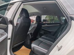 Volkswagen Lingdu L 280TSI DSG Dazzling Red Edition - ფოტო 3