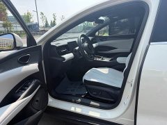 BYD Dolphin 06 DM-i Smart Drive 120KM Premium Edition - photo 9