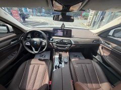 BMW 5 Series 530Li Premier Luxury Package - photo 5