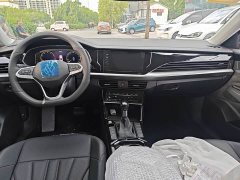 Volkswagen Passat Outstanding Edition 380TSI Dragon Ascendant Version - ფოტო 6