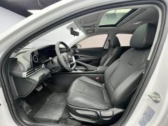 Hyundai Elantra 1.5L CVT GLX Elite - ფოტო 6
