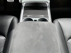 Tesla Model Y Rear-Wheel Drive - ფოტო 15
