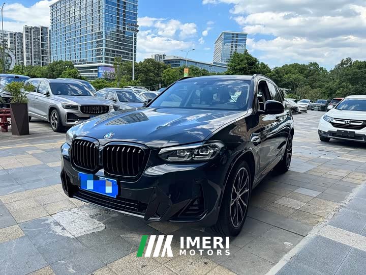 BMW X3 xDrive30i Premier M Night Package - автомобиль из Китая