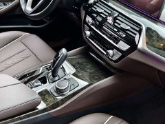 BMW 5 Series Facelift 525Li Luxury Package - ფოტო 9