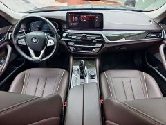 BMW 5 Series Facelift 525Li Luxury Package - ფოტო 1