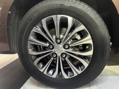 Buick GL8 Land Executive Cabin 652T Luxury - ფოტო 11