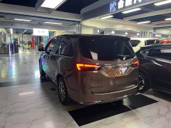 Buick GL8 Land Executive Cabin 652T Luxury - ფოტო 9