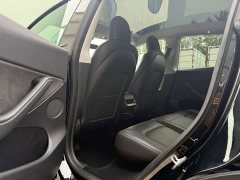 Tesla Model Y Long Range All-Wheel Drive - ფოტო 5