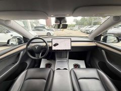 Tesla Model Y Long Range All-Wheel Drive - ფოტო 9