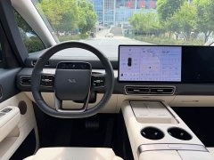 Li Auto MEGA 2025 Home Family Edition - ფოტო 5