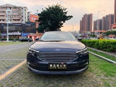 Ford Taurus 2019 EcoBoost 245 Premium Edition - ფოტო 2