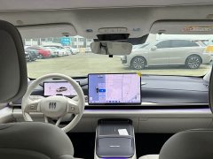 Buick Zhijing L7 Extended Range Avvia - ფოტო 10