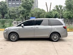 Buick GL8 Land Business Class 652T Premium - ფოტო 2