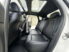 Mercedes-Benz GLA 180 - ფოტო 9