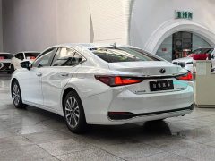 Lexus ES 2021 200 Premium Edition - ფოტო 4