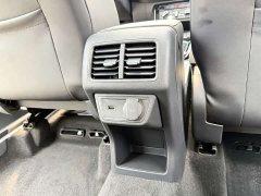 Volkswagen Jetta VS7 280TSI Automatic Gloss Honor Edition - фото 14