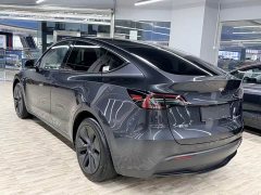 Tesla Model Y Rear-Wheel Drive - ფოტო 3
