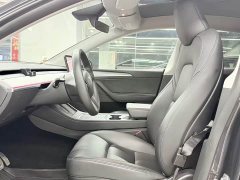 Tesla Model Y Rear-Wheel Drive - ფოტო 6