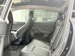 Tesla Model Y Rear-Wheel Drive - ფოტო 7