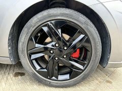 Hyundai Elantra 2022 1.5L CVT 20th Anniversary Edition - ფოტო 15