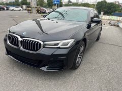 BMW 5 Series Facelift 525Li M Sport Package - ფოტო 1