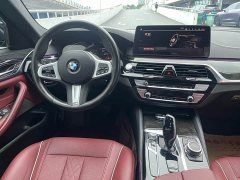 BMW 5 Series Facelift 525Li M Sport Package - ფოტო 15