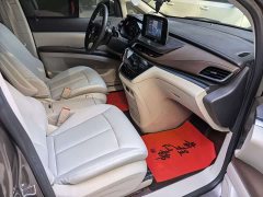 Buick GL8 Land Business Class Comfort Edition - ფოტო 6