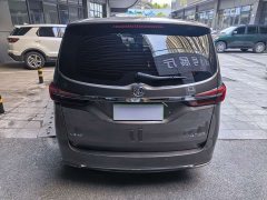 Buick GL8 Land Business Class Comfort Edition - ფოტო 9