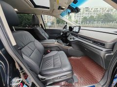 Honda Odyssey 2.0L e:HEV Sharp Radiance Edition - ფოტო 8