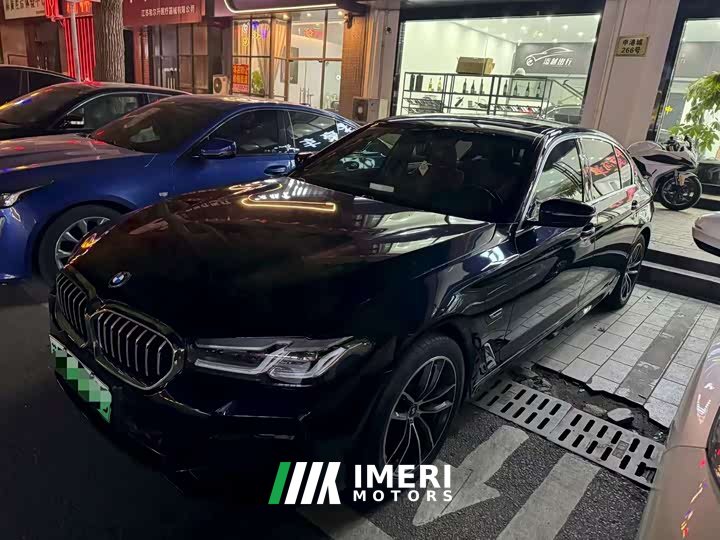 BMW 5 Series Plug-in Hybrid 2022 Facelift II 535Le Luxury Edition - ავტომობილი ჩინეთიდან