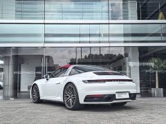 Porsche 911 Targa 4 3.0T - ფოტო 10