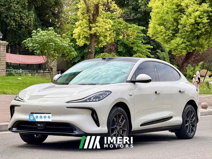 IM Motors Zhiji LS6 Max Standard Edition - ავტომობილი ჩინეთიდან