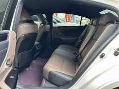 Lexus ES 2020 200 Excellence Edition - ფოტო 8