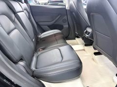 Tesla Model Y Long Range All-Wheel Drive - ფოტო 12
