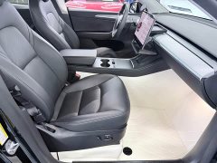 Tesla Model Y Long Range All-Wheel Drive - ფოტო 13