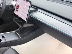 Tesla Model Y Long Range All-Wheel Drive - ფოტო 14